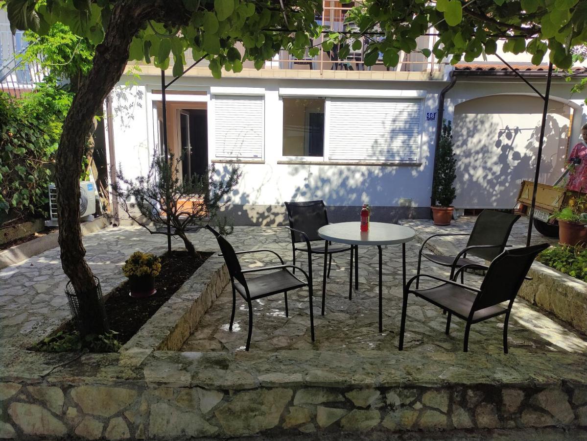 Apartment Valenta Poreč Dış mekan fotoğraf